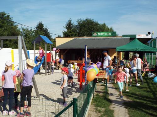 Otvorenie zrekonštruovaného detského ihriska na futbalovom ihrisku